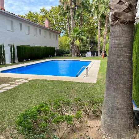 Appartamento Amplio Con Acceso Directo A Piscina *